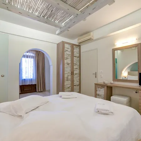 Apartahotel Ifestos 3*
